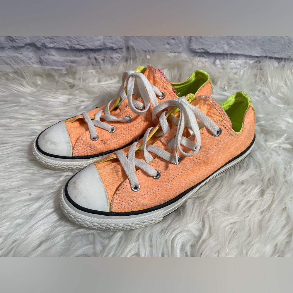 Converse All Star Light Orange Double Tongue Sneaker junior Size 4‎